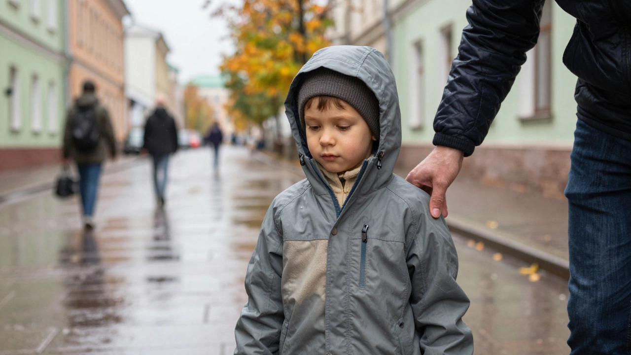 Сколько слоев одежды должен носить ребенок на осень?